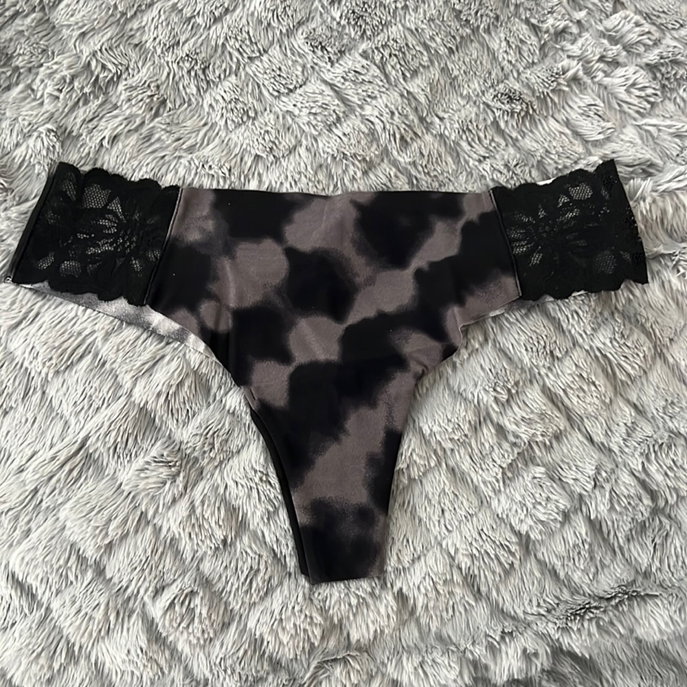 VS PINK panties